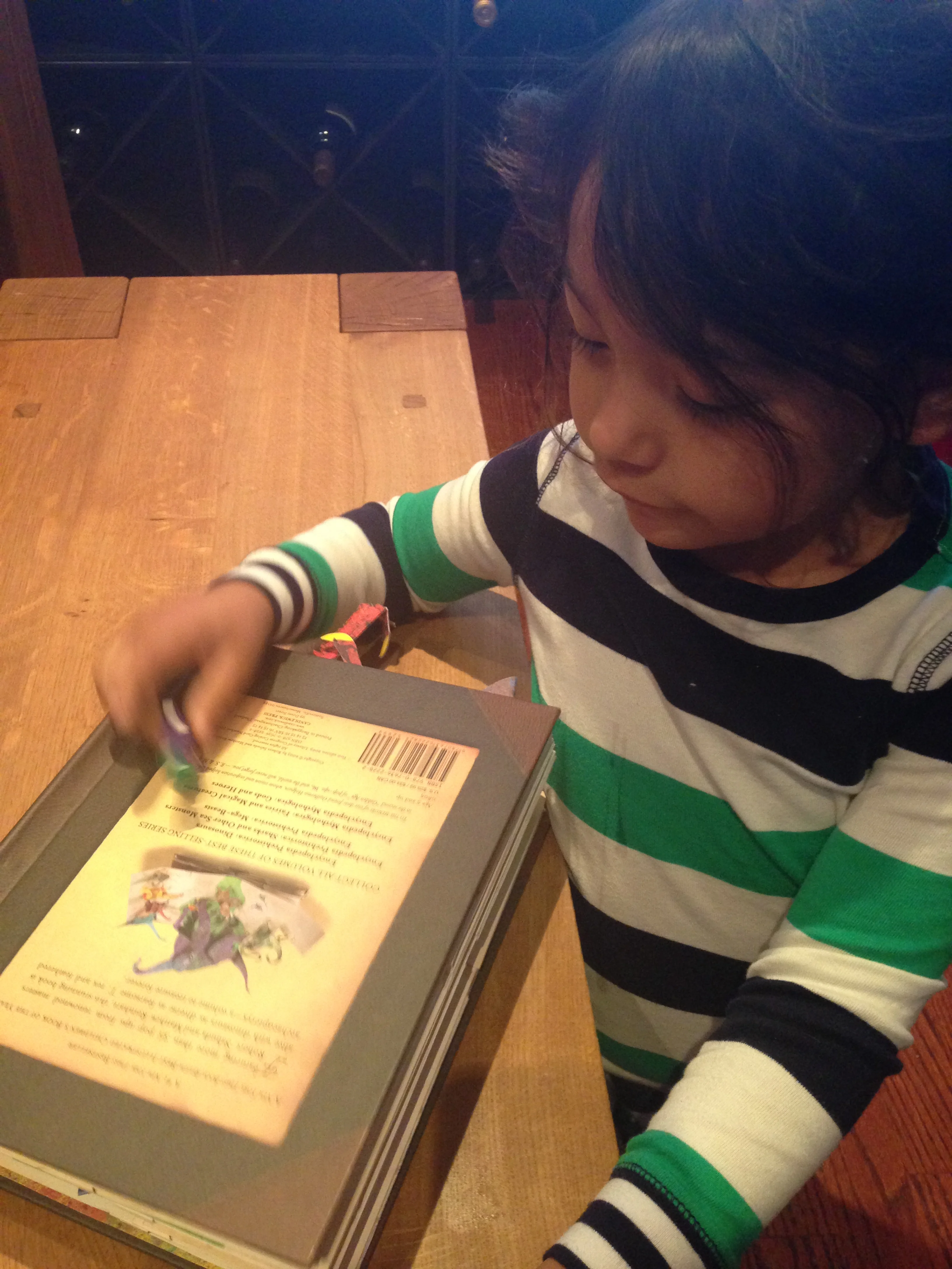Mario’s Favorite Book “Encyclopedia Prehistorica Dinosaurs”