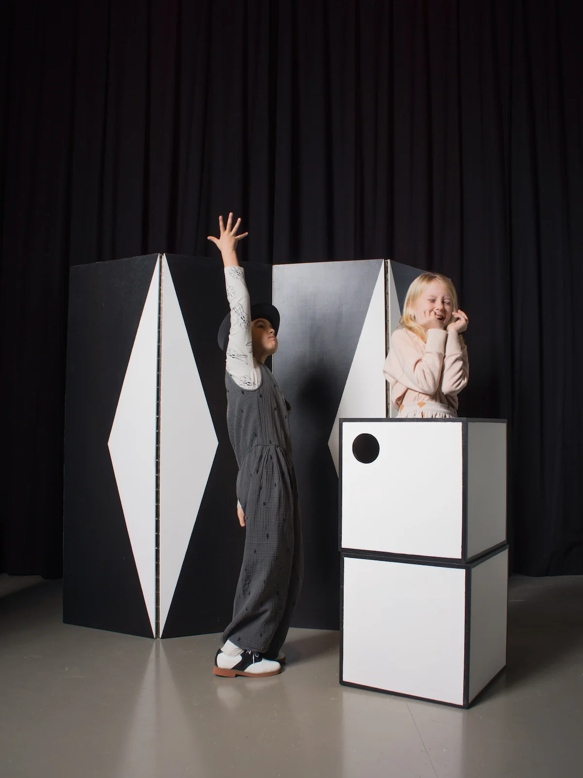 Bobo Choses AW16 "HOW TO DISAPPEAR"