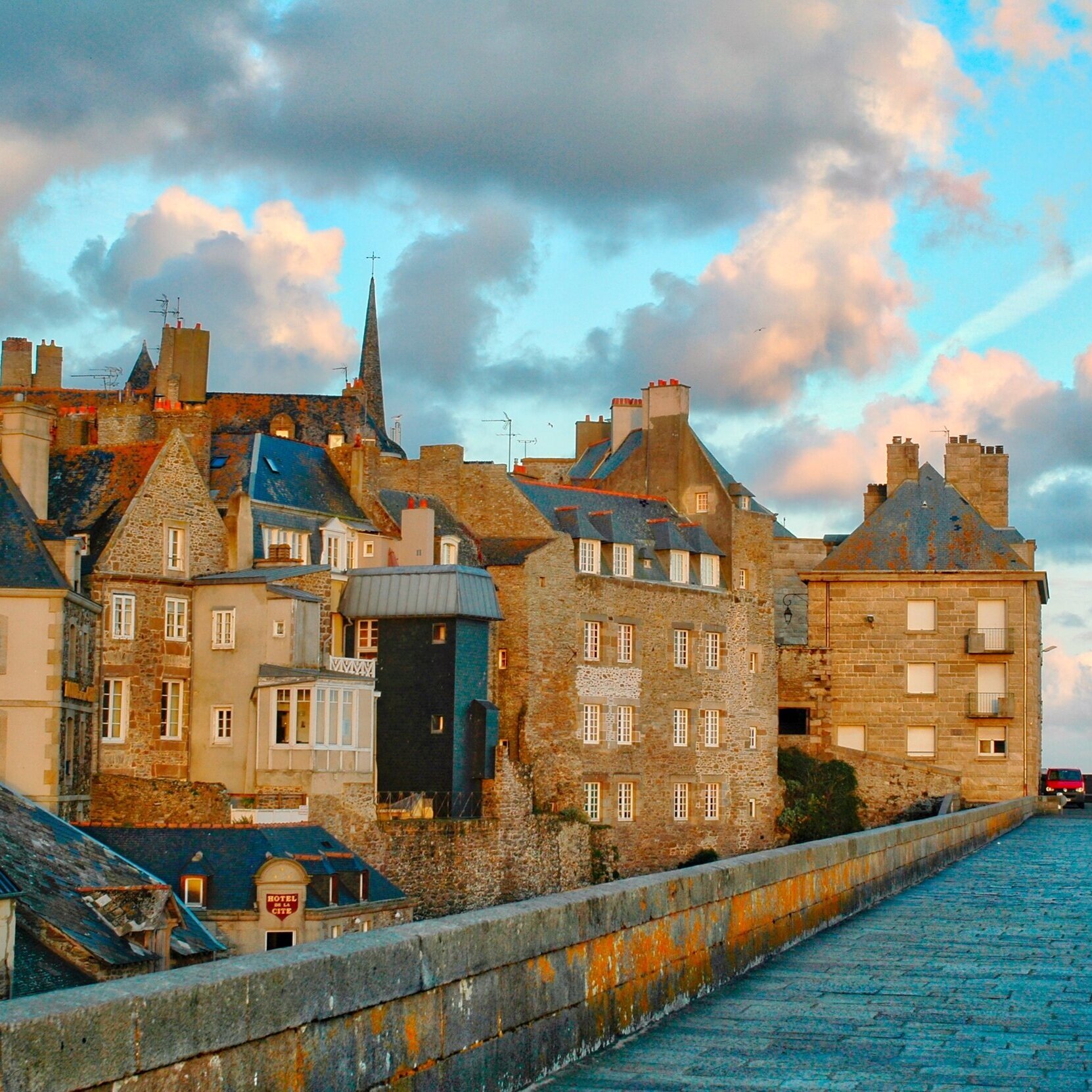 St-Malo2HDR+copy.jpg
