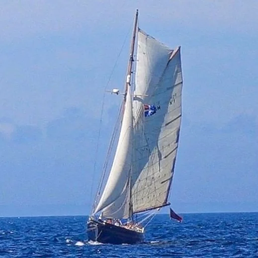 gaff-rig sailing experience for teens