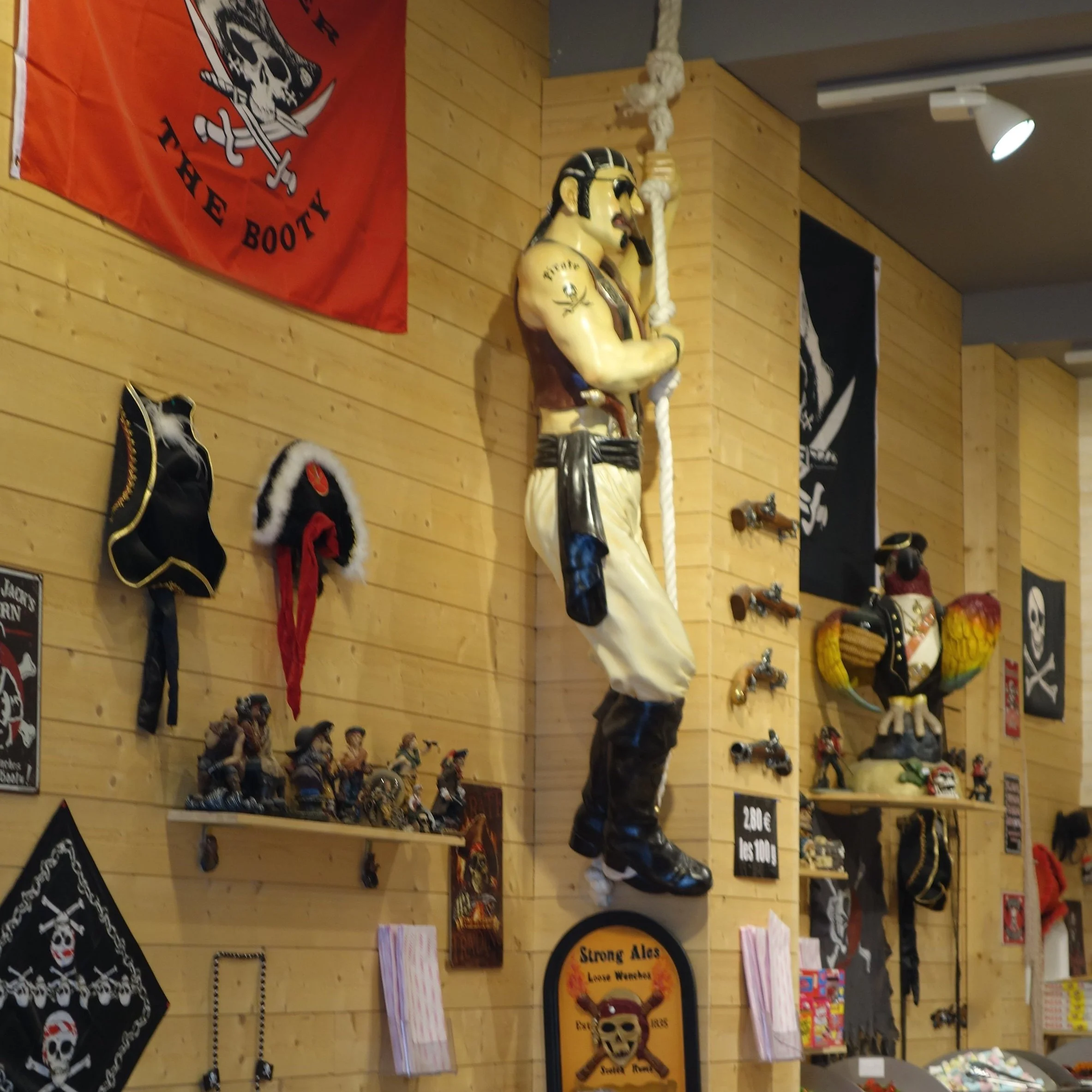 pirate+shop.jpg