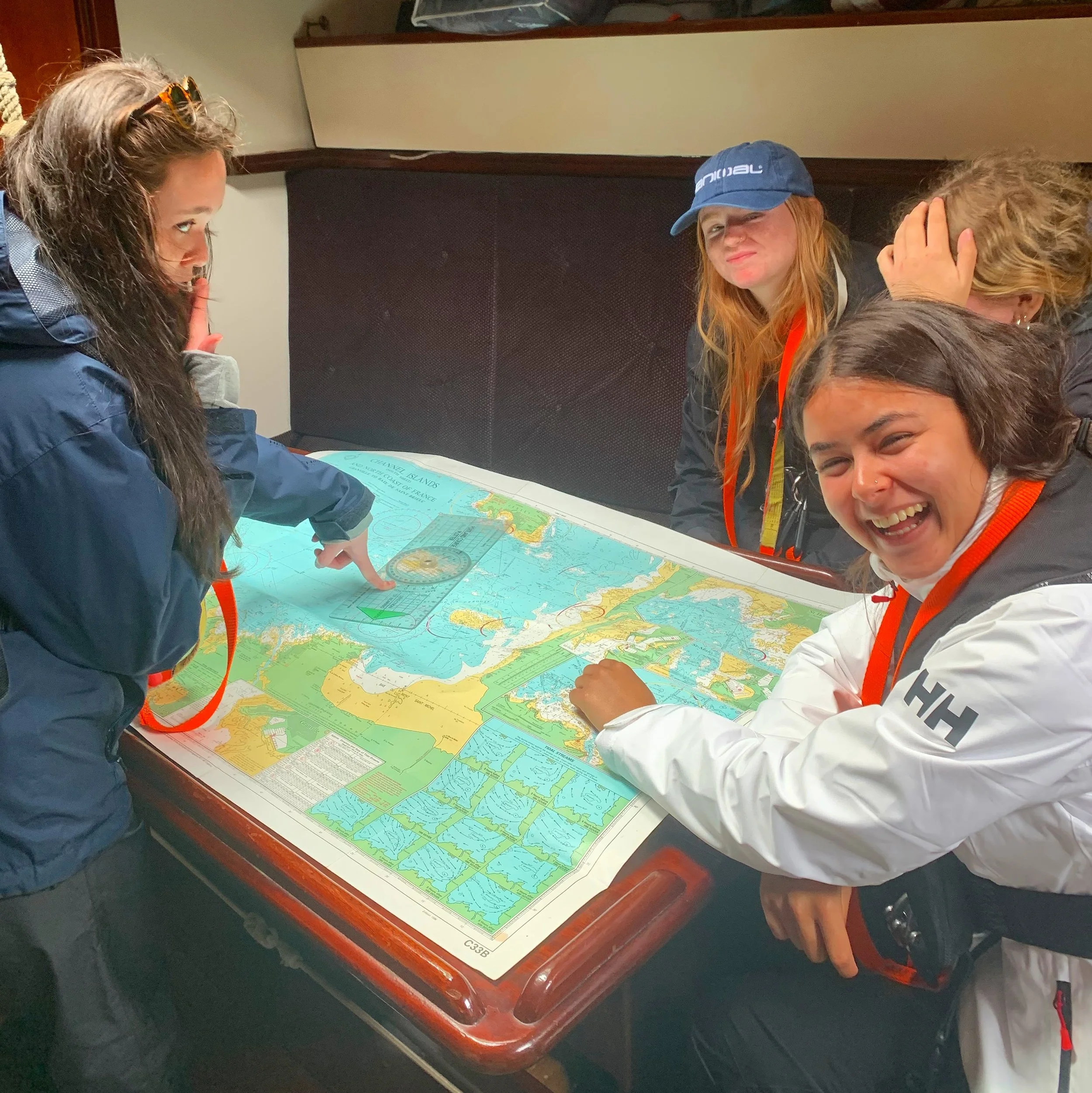 learn the sport of traditional sailing
