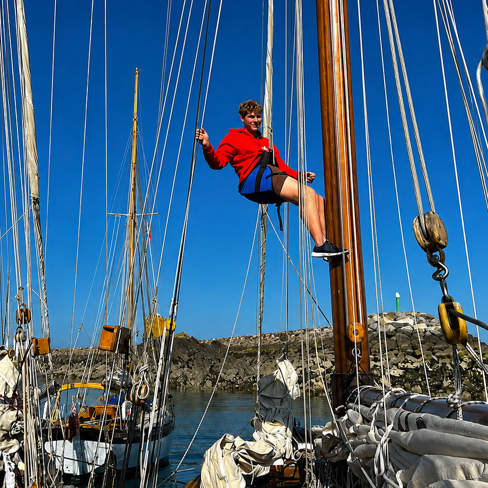 Teen outdoor leadership course
