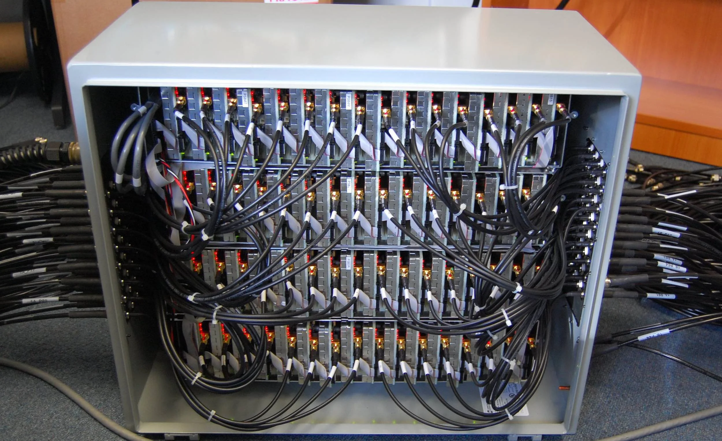 Phased Array Antenna Controller
