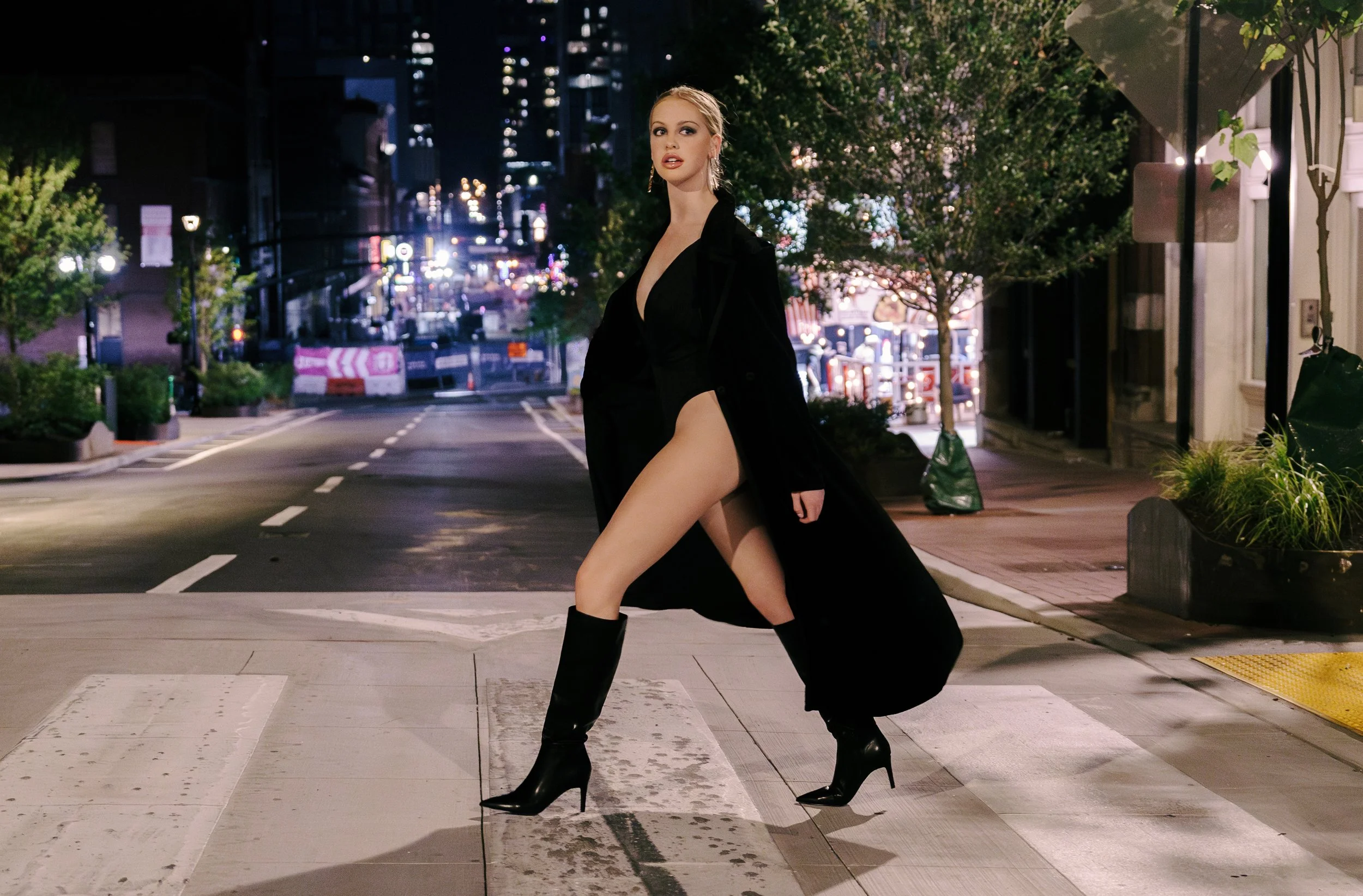  Photo by Adrian Morales  