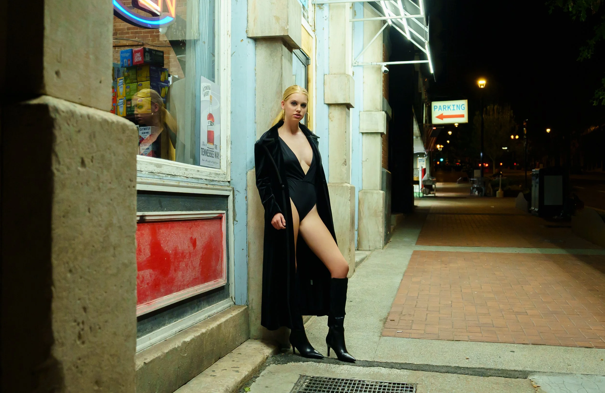  Photo by Adrian Morales 