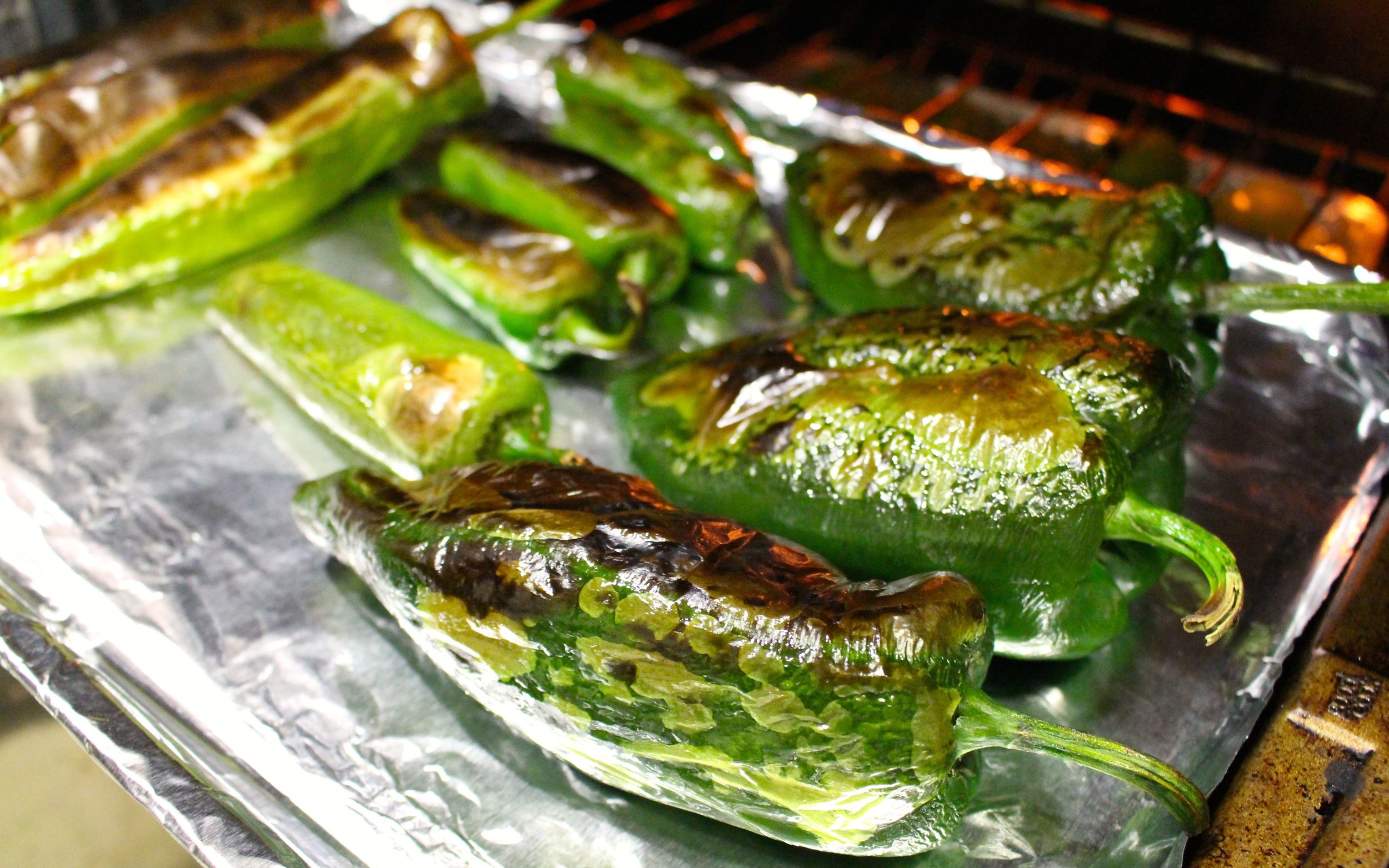 roasting green chili.jpg