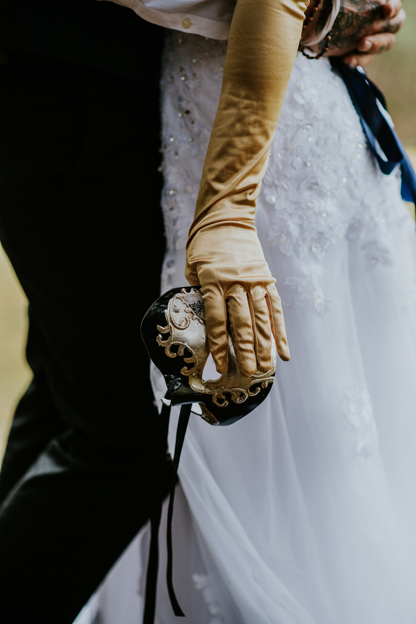 Beauty and the Beast Themed Wedding | Miss Lyss Photography | www.misslyssphotography.com