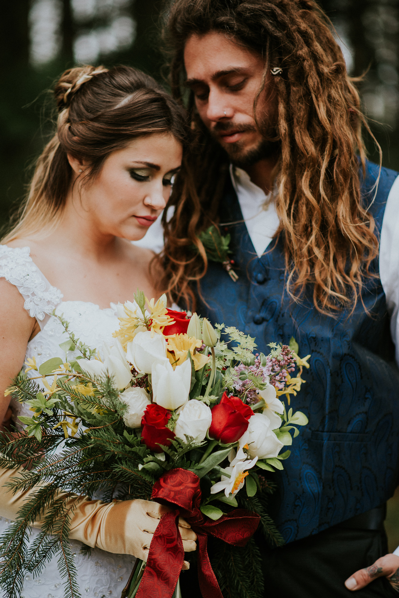 Beauty and the Beast Themed Wedding | Miss Lyss Photography | www.misslyssphotography.com