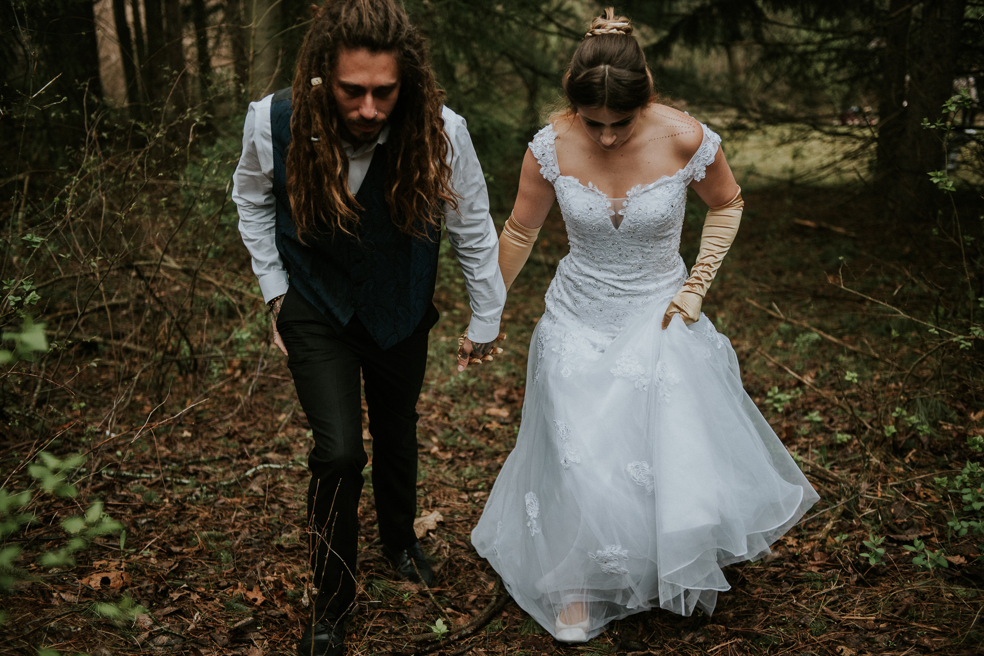 Beauty and the Beast Themed Wedding | Miss Lyss Photography | www.misslyssphotography.com