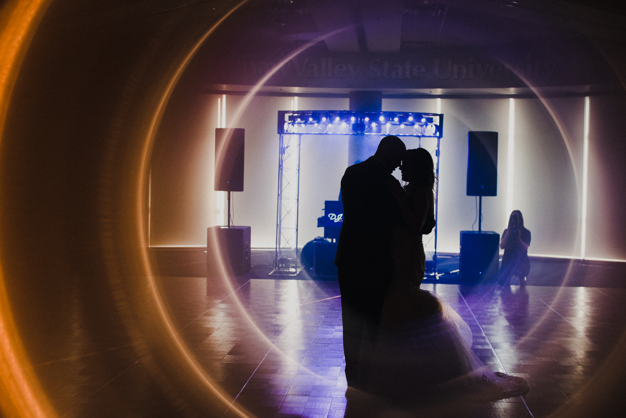 Saginaw Valley State Wedding | Miss Lyss Photography | www.misslyssphotography.com