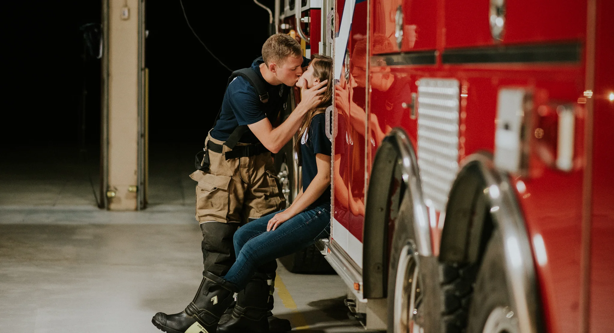 Clarkston Michigan Engagement Photographer | Miss Lyss Photography | www.misslyssphotography.com