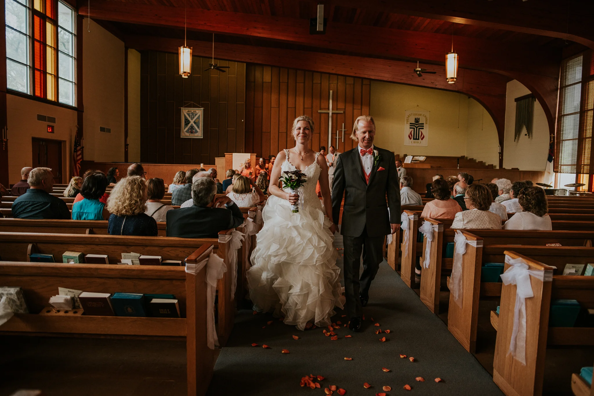 Waterford Wedding Photographer | Waterford, MI | Miss Lyss Photography | www.misslyssphotography.com