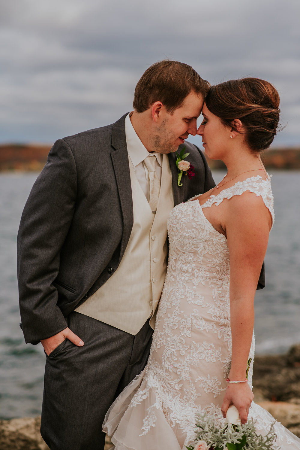 Northern Michigan Wedding Photographer | Traverse City, MI | Miss Lyss Photography | www.misslyssphotography.com