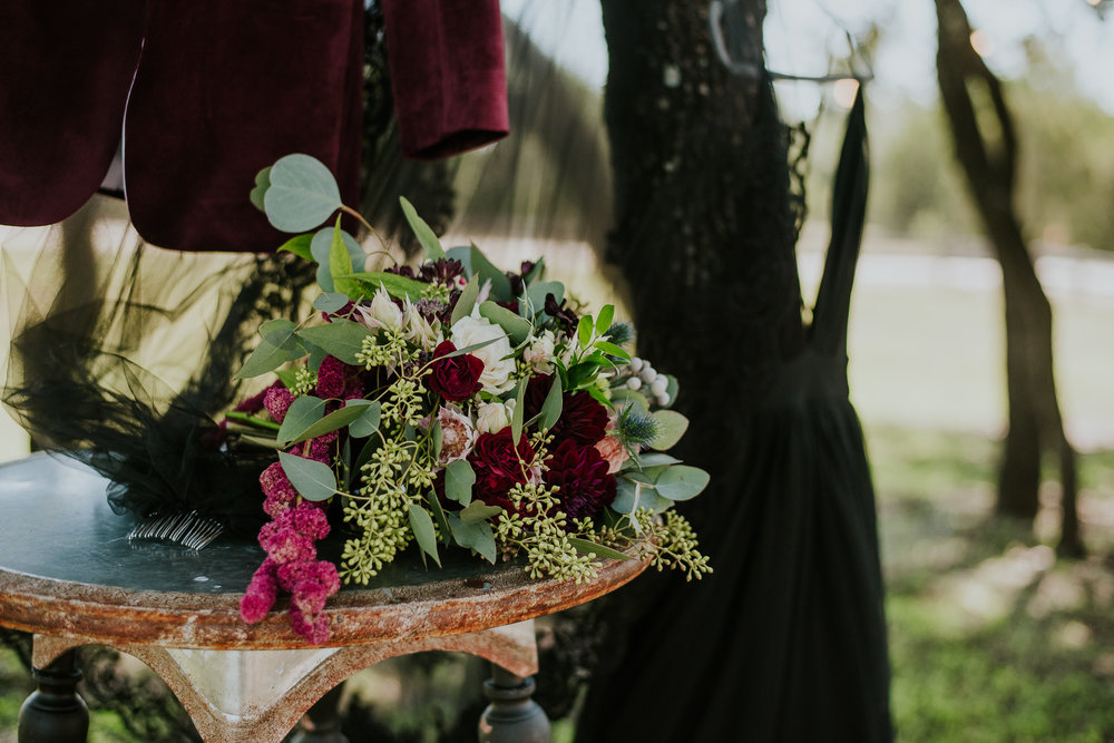 Texas Wedding Photographer | Five Oaks Farm, TX | Miss Lyss Photography | www.misslyssphotography.com