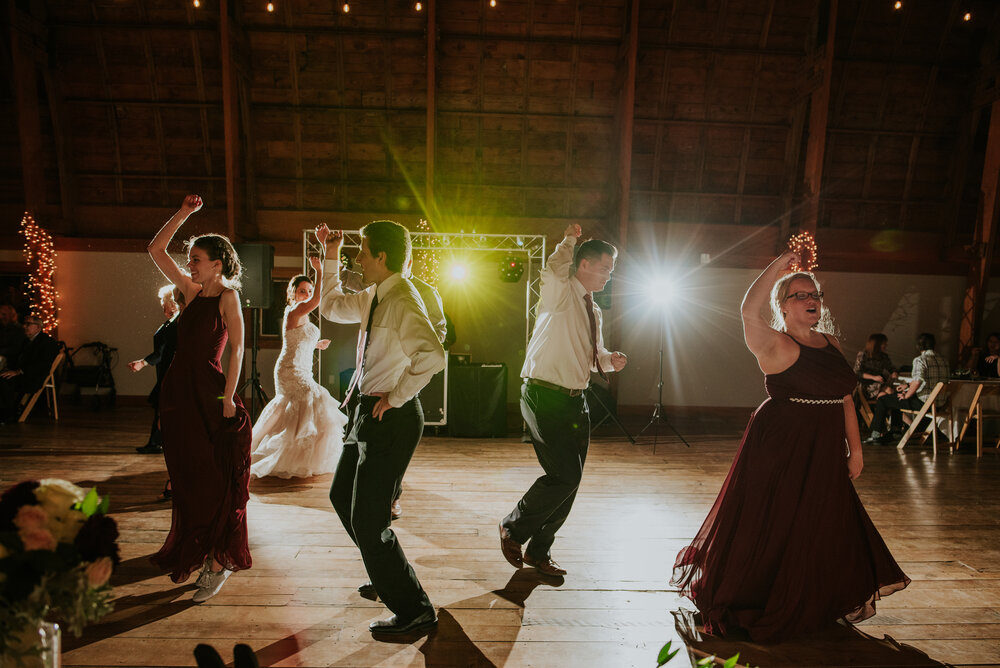 The Cathedral Barn | Traverse City, MI | Miss Lyss Photography | www.misslyssphotography.com