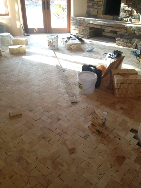 Blue Stain Pine End-Block