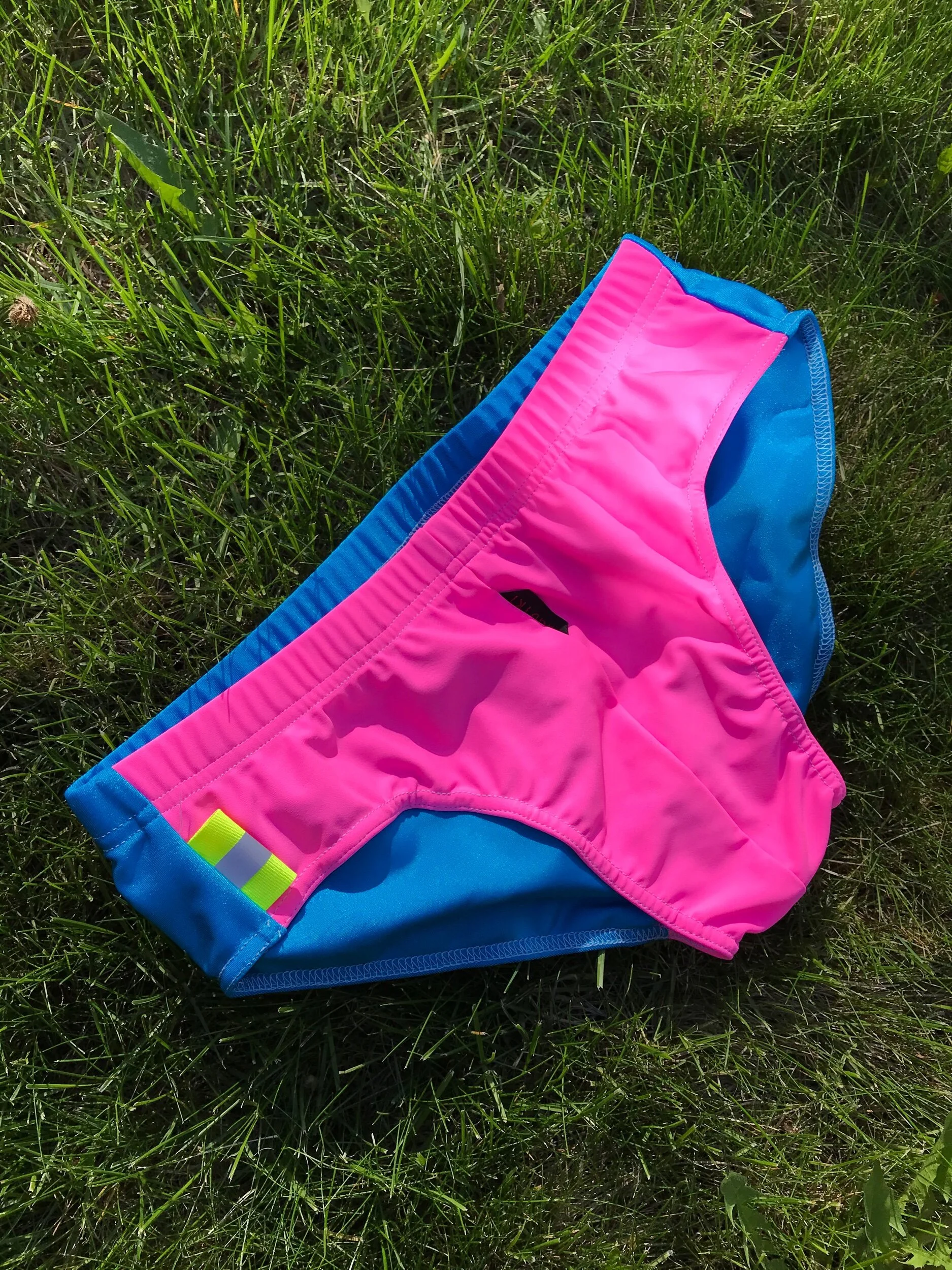 18746803-B7B8-4B89-B97A-E09E4B58AF0D