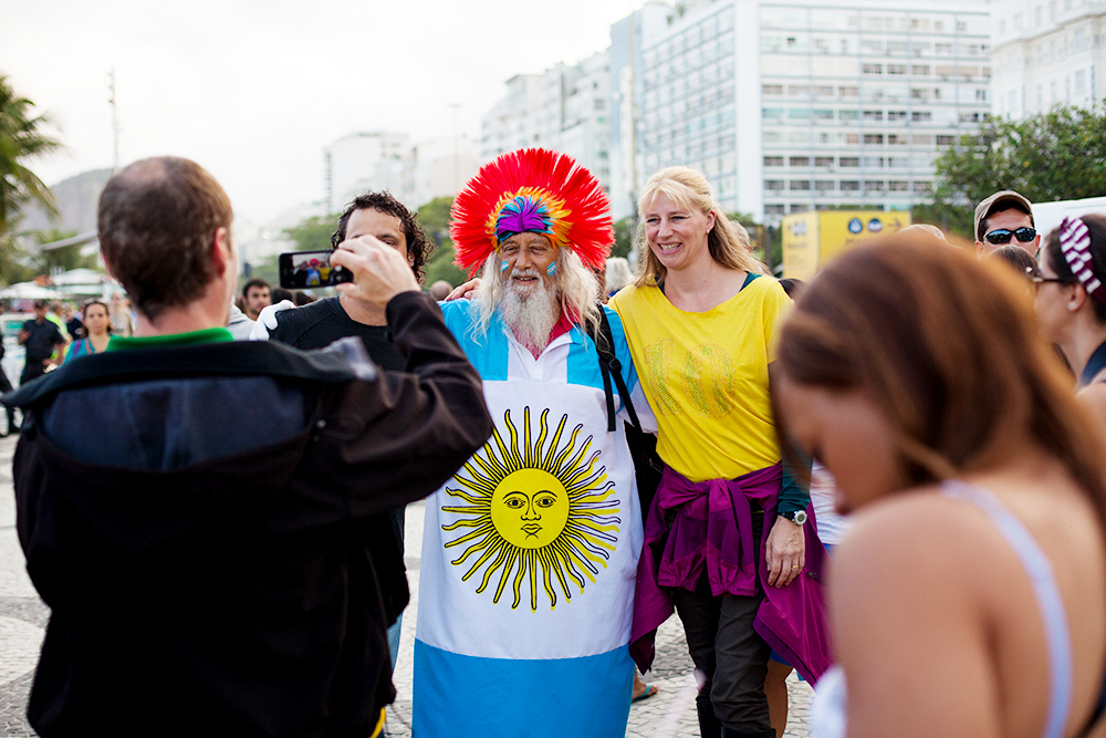 thehundreds-shayna-batya-brazil-copacabana-fifa-fan-fest-040.jpg