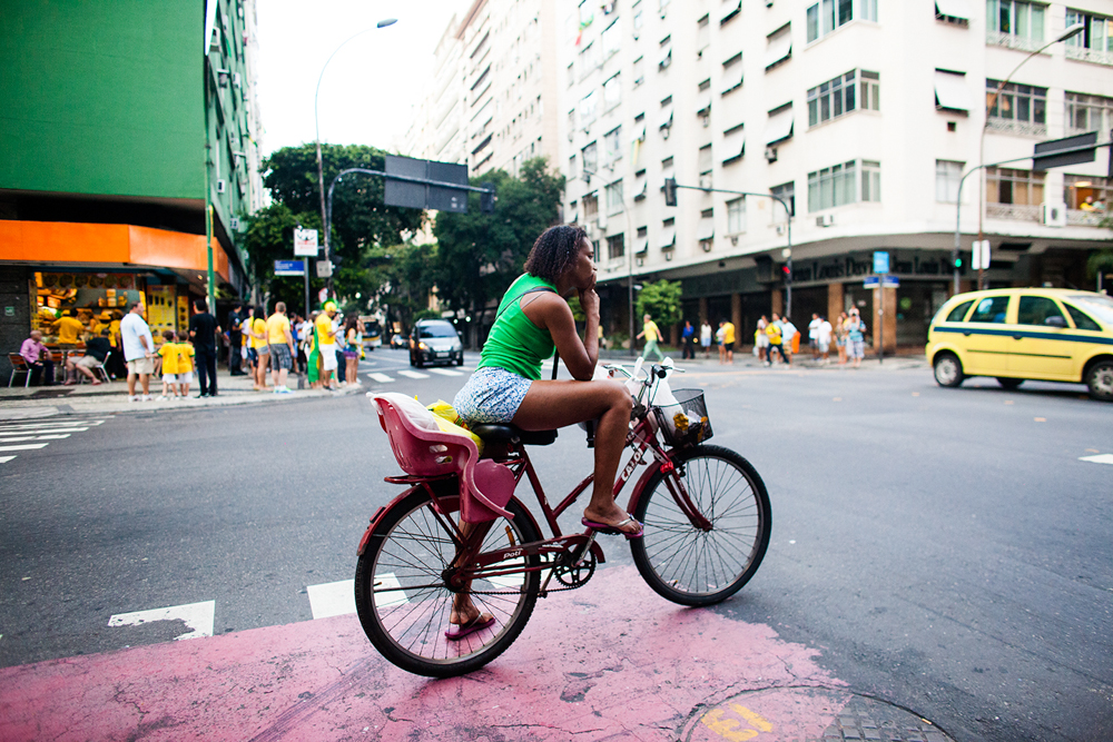 thehundreds-shayna-batya-worldcup-copacabana-08.jpg