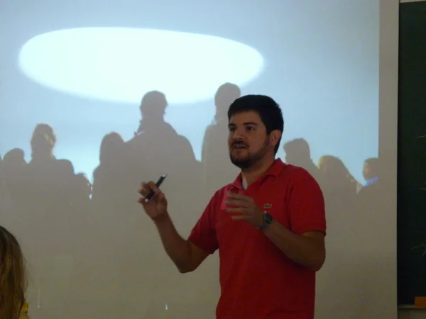 Lecture at Tec de Monterrey
I was happy to give a couple of lectures to design students at the Tec de Monterrey by invitation from the teacher Xochitl Arias. In these lectures I got to share the current trends I spotted in my recent trip to Milan an…