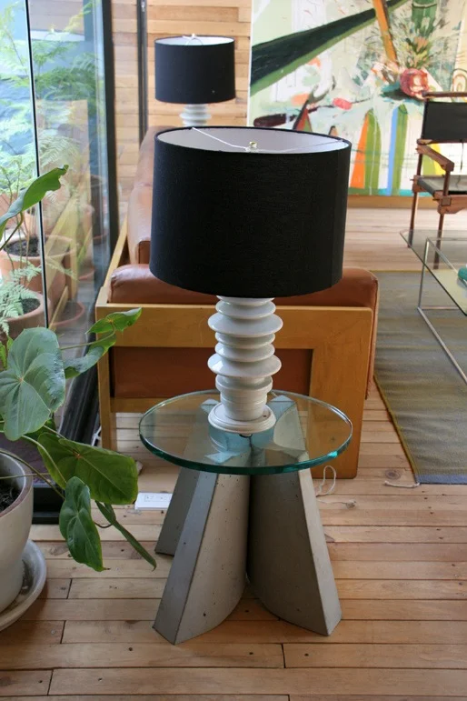 Sultanas at home
Our friends from Galería ADN sent us a picture of our Sultana side table at it’s new home. Great way of matching it with other designs!
Visit ADN here.