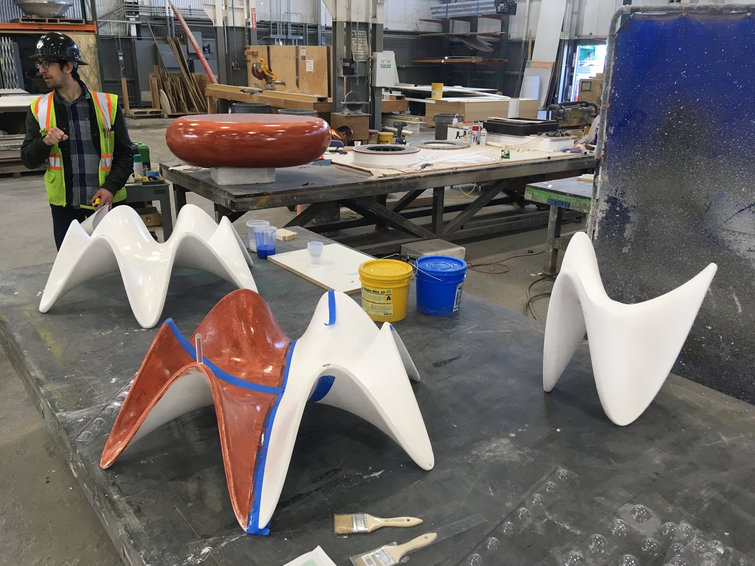 CANDELA TABLES — Diego Etienne