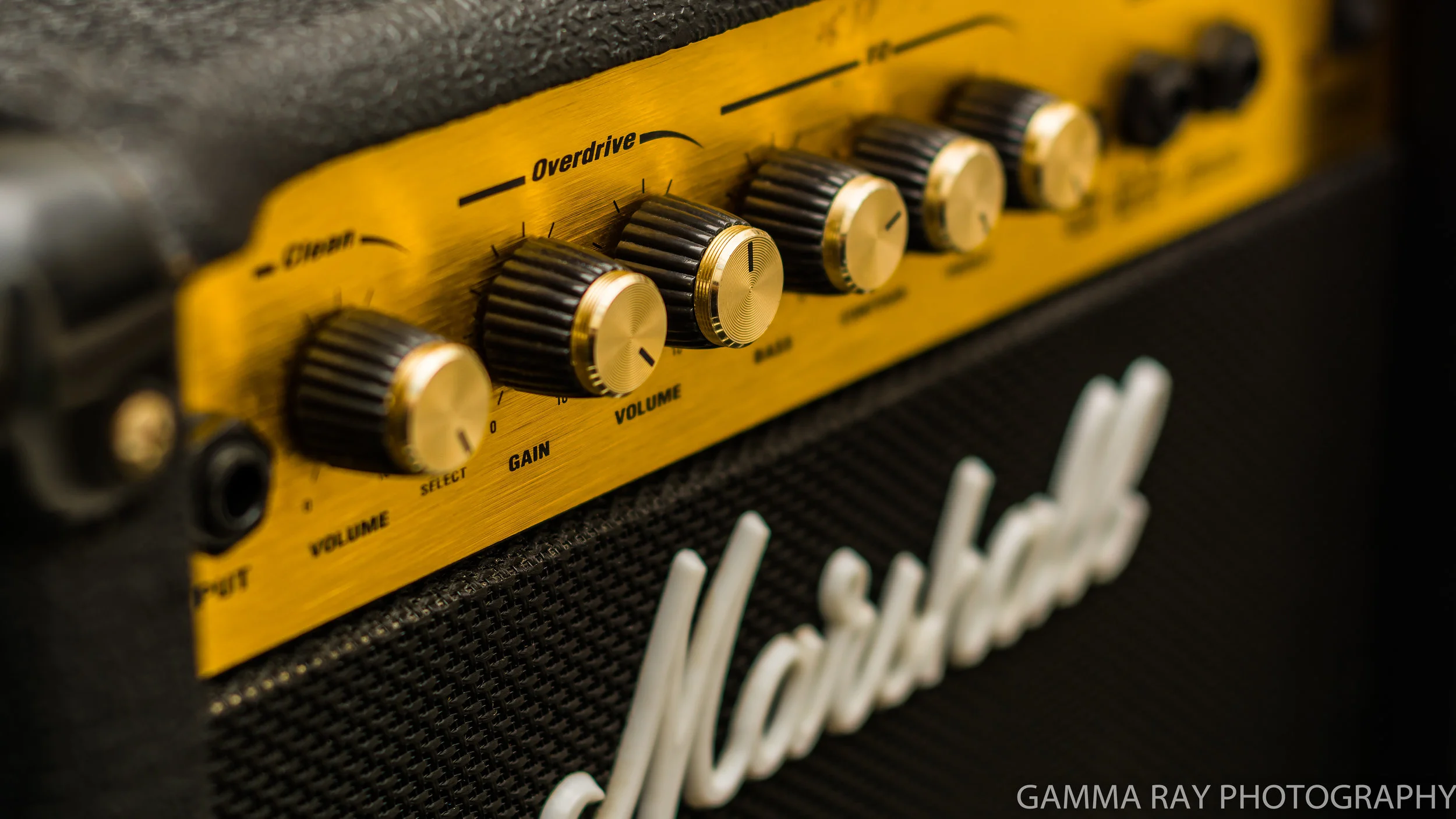 Marshall MG15CD.jpg
