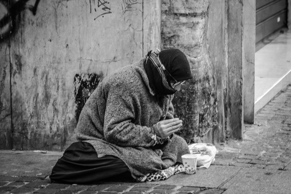 adult-beggar-begging-1058068.jpg