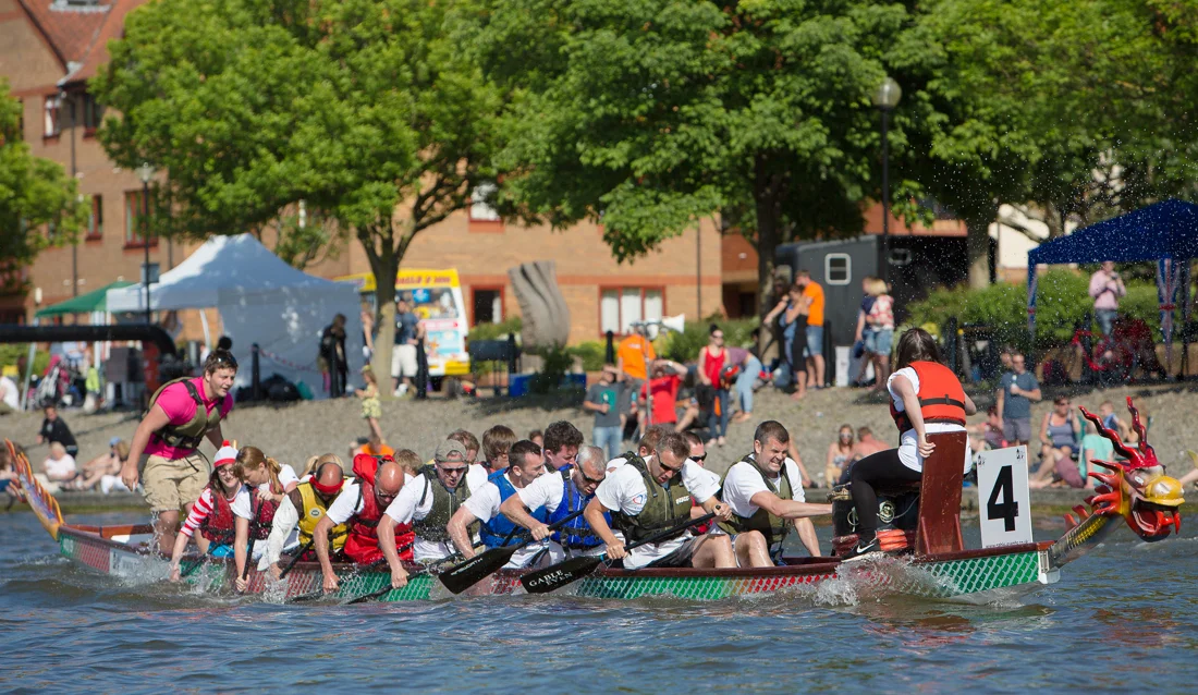 dragonboat13-8305.jpg