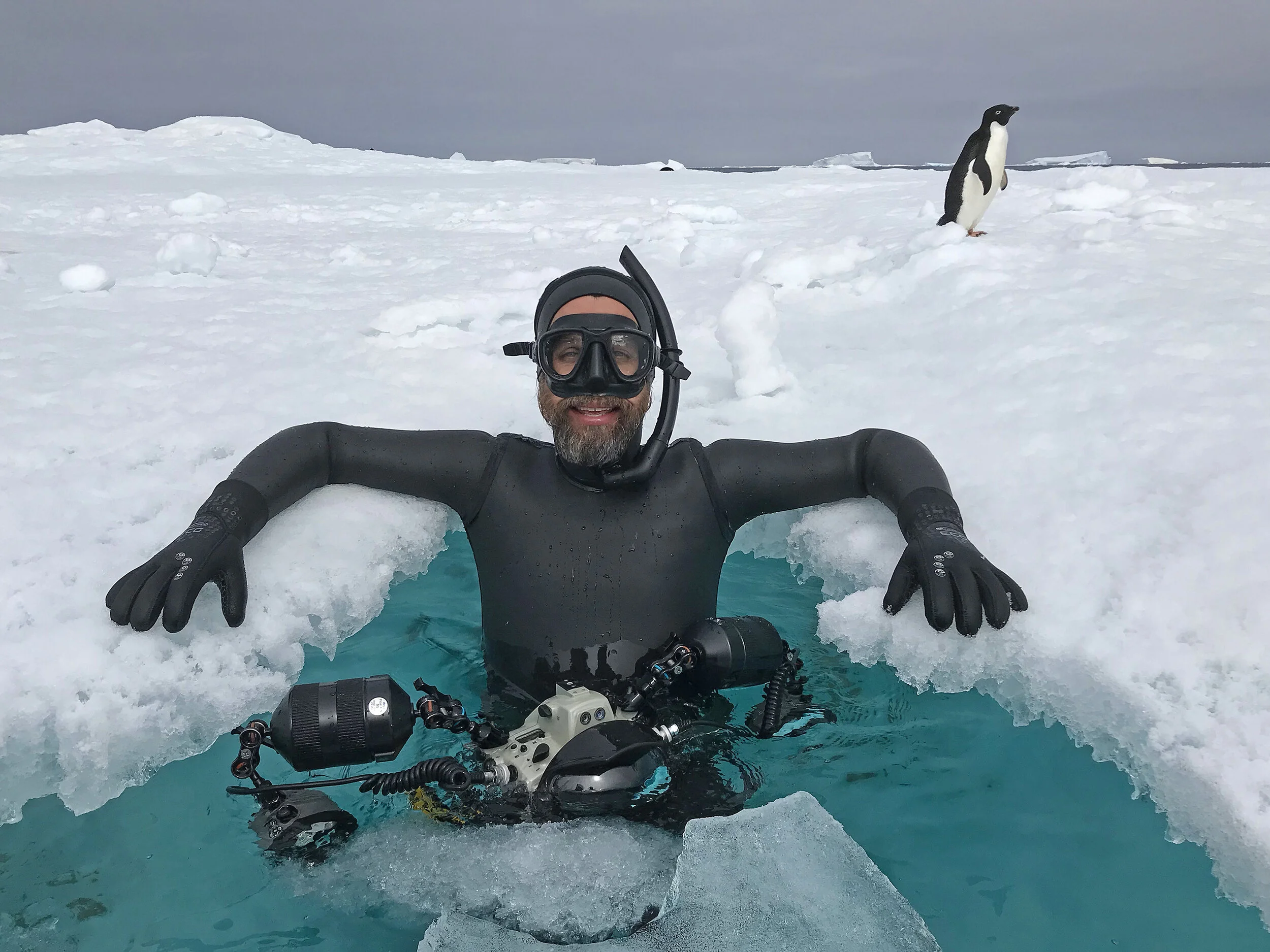 053_IMG_0634b©Thomas P. Peschak.jpg