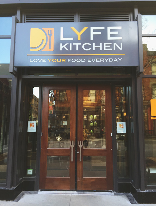 Eating Chicago Lyfe Kitchen Review