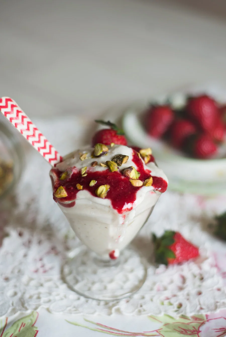 Step By Step: How To Make Nice Cream | Paleo + Gluten Free + Vegan