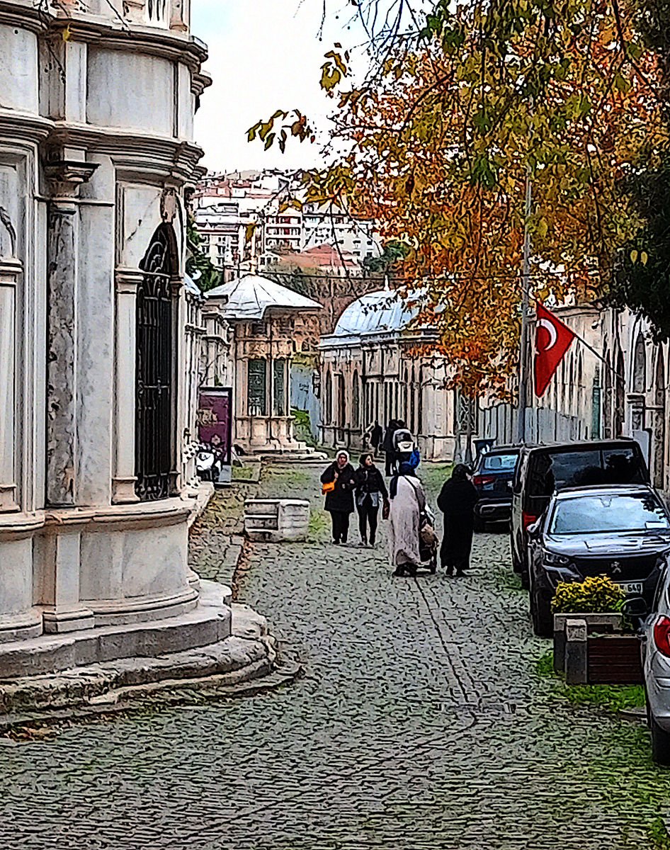 Streets of Eyup, 1...