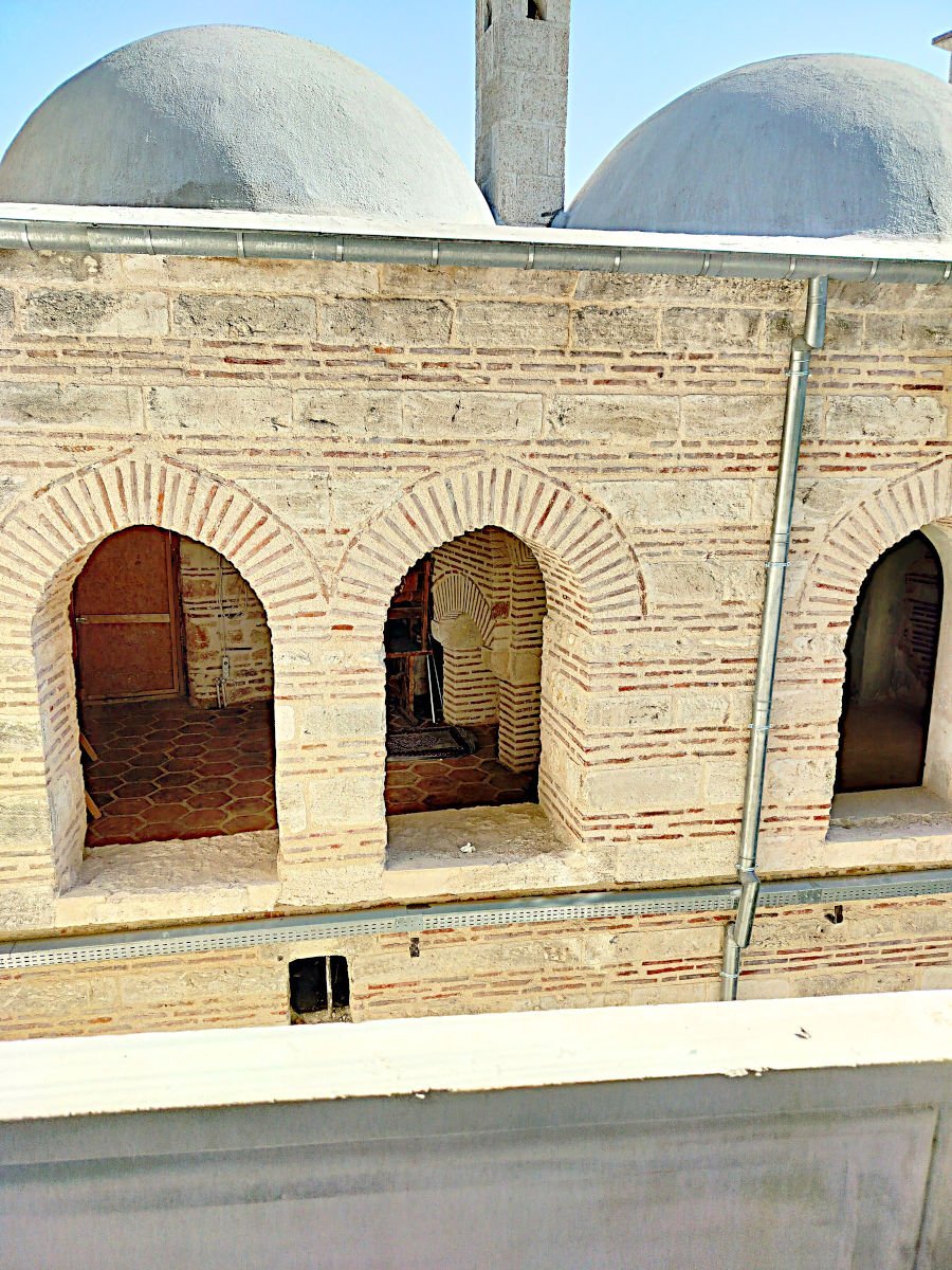 From the terrace of the Rustem Paşa, a hamam next door.