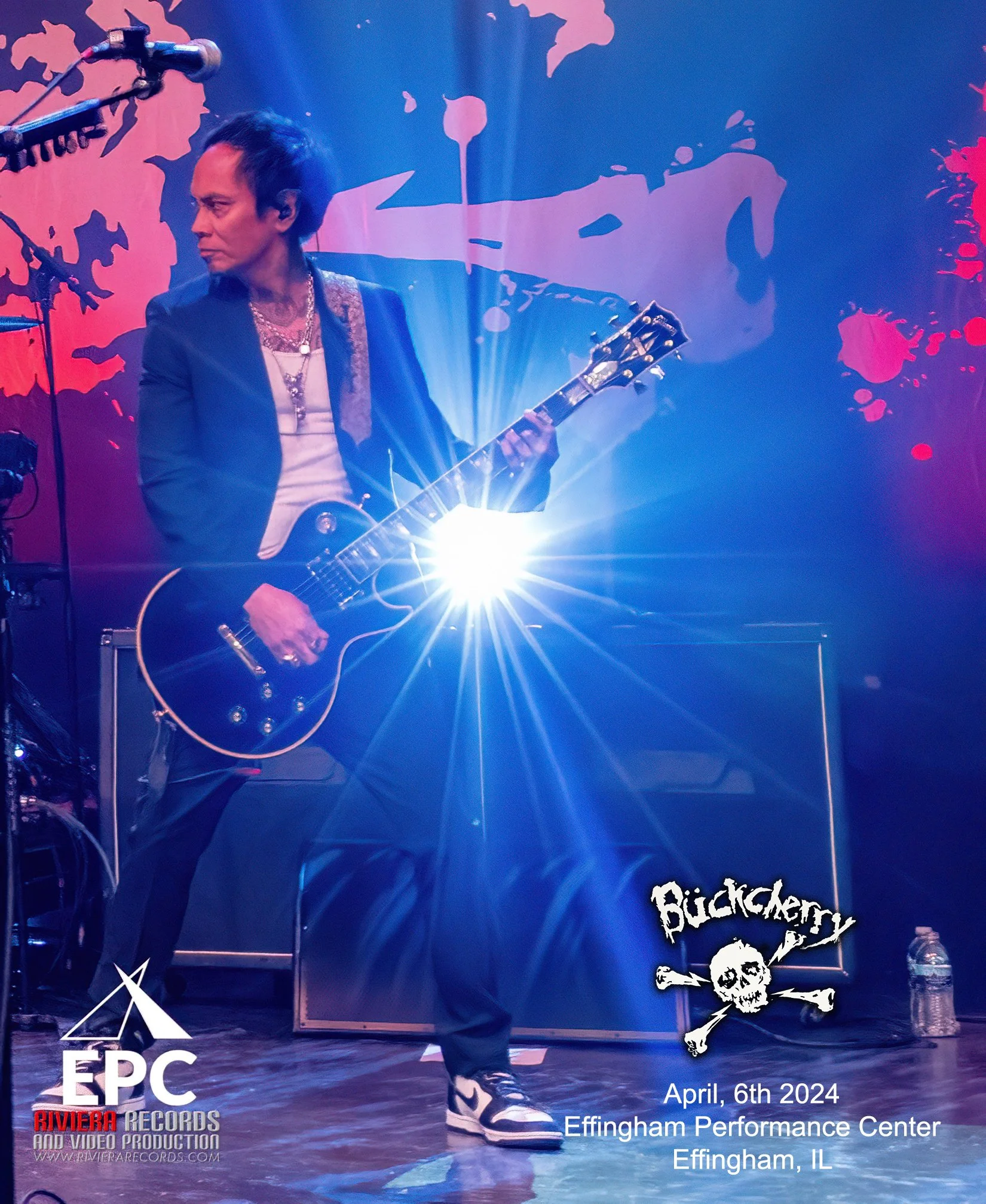 0 - 2-Buckcherry000233_fullres-denoise-severe-noise.jpg
