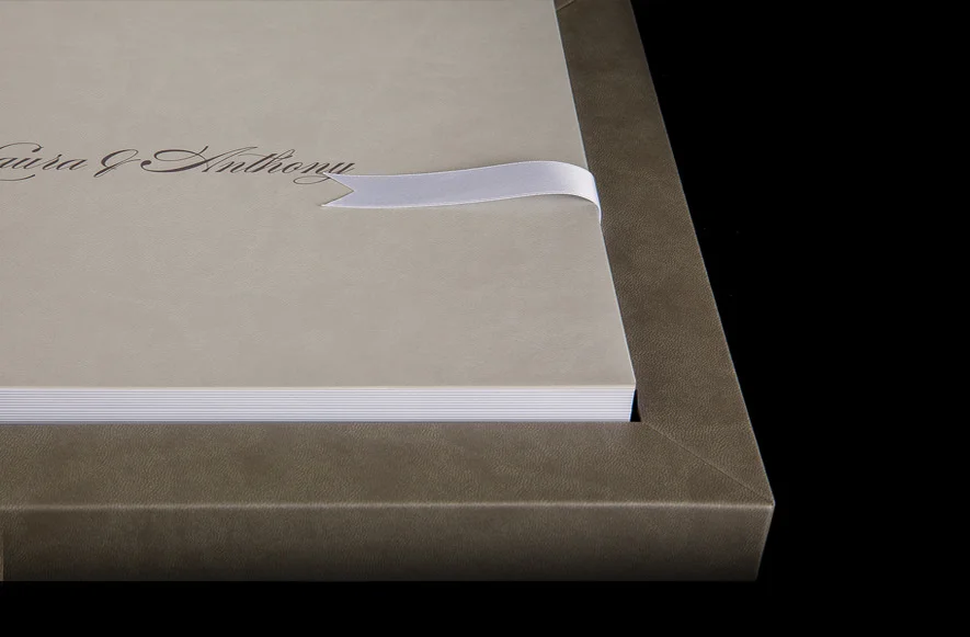 Graphistudio Young Book.jpg