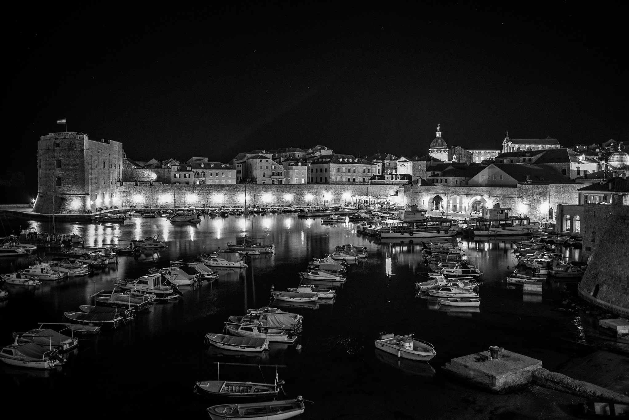 PJ Rankin_Drop in the Ocean_Dubrovnik-11.jpg