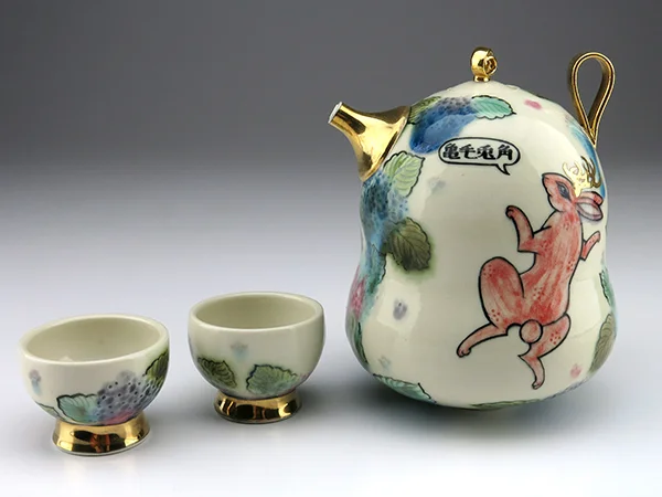 "Pants on Fire" teapot, detail