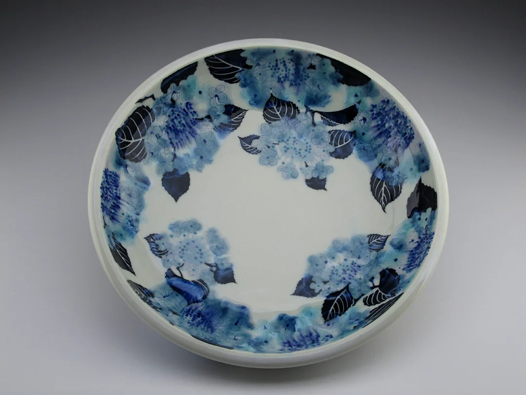 Hydrangea plate