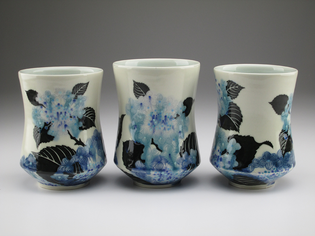 Hydrangea tumbler