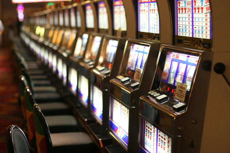 slot+machines.jpg