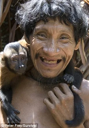 © Peter Frey / Survival