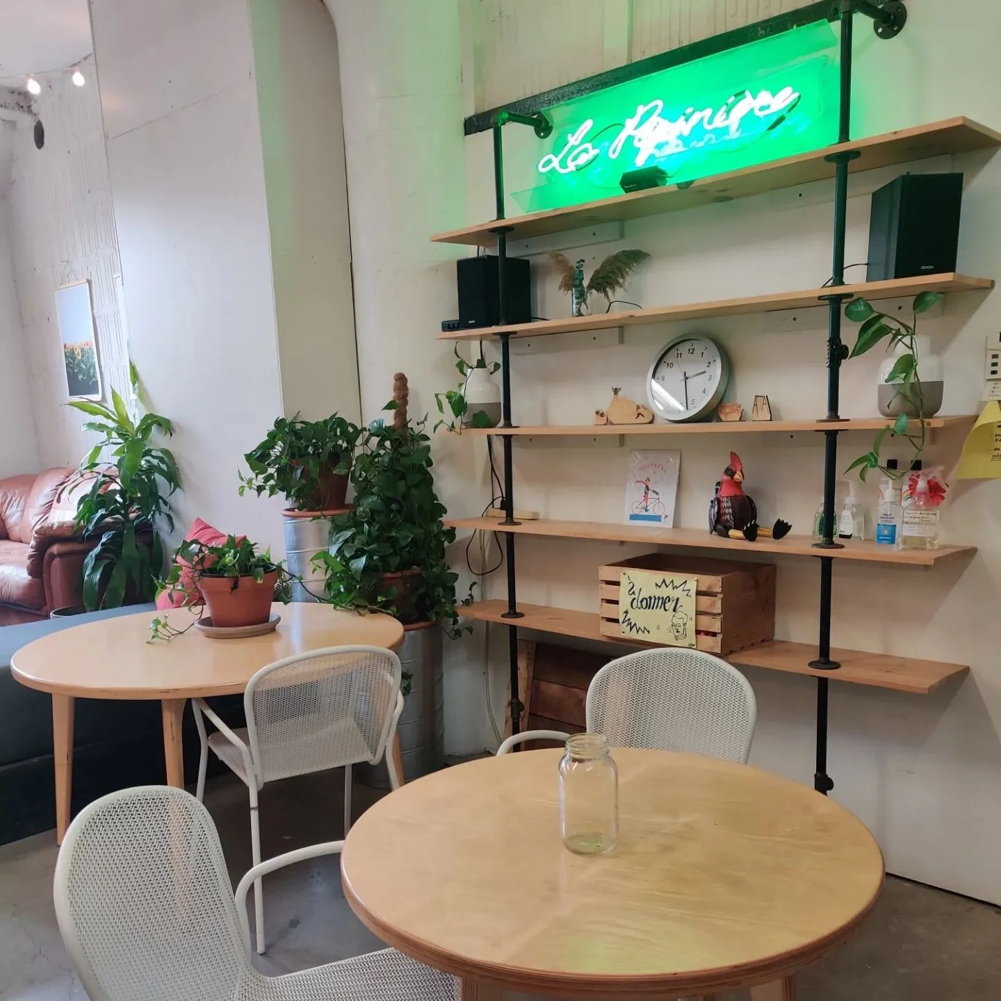 [ NEWS 📢 ] ▫️C'est avec une grande tristesse que nous vous annon&ccedil;ons la fermeture du Caf&eacute; le vendredi 17 f&eacute;vrier 2023. ▫️Ouvert en 2021, le Caf&eacute; a &eacute;t&eacute; cr&eacute;&eacute; comme un lieu convivial pour prendre 