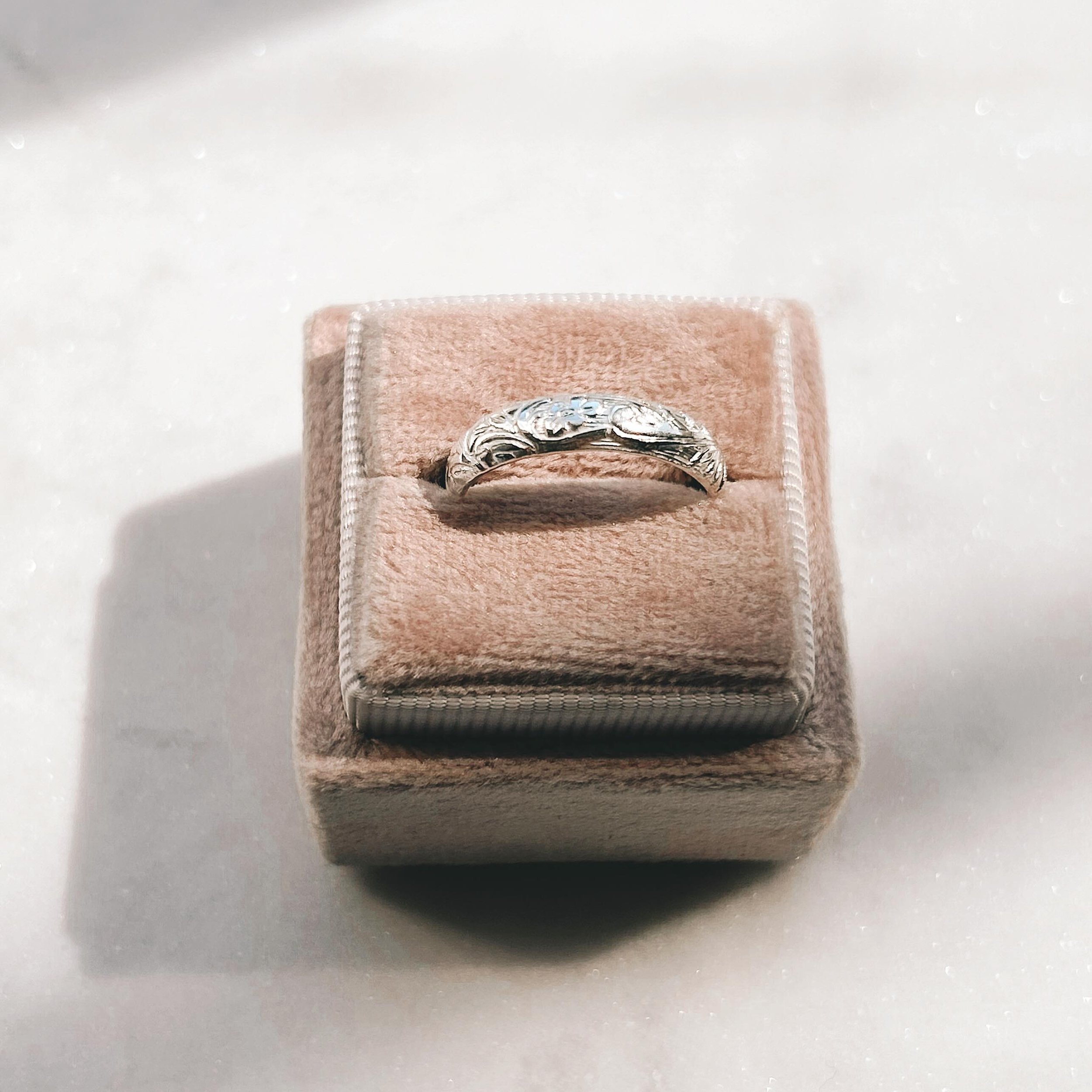 Floral ring&hellip; now available in sterling. Just in time for the @cheerfullymade market on Sept 14!

#new #silverjewelry #silverring #stackingring #statementring #handcraftedjewelry #simplestyle #slowfashion #canadianjewelry #canadianjewellery #my