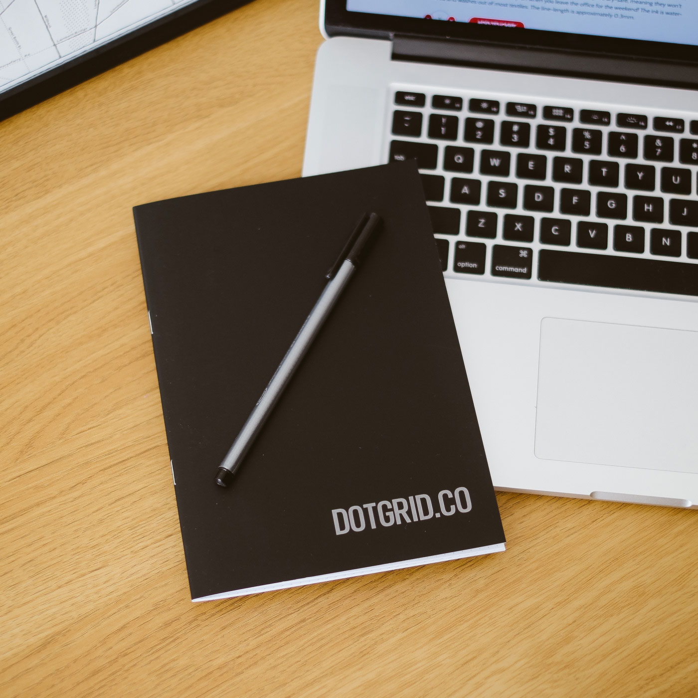 dotgridco-dot-grid-notepads-a5-3-web.jpg