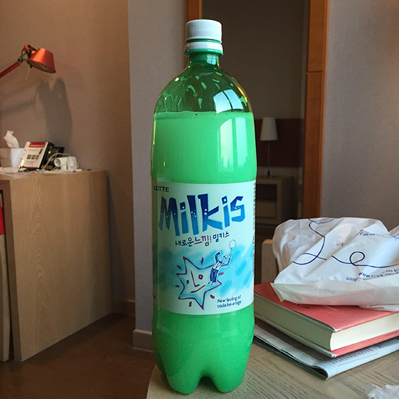 "Milky" soda (©Deborah Clague/Oblada.com)
