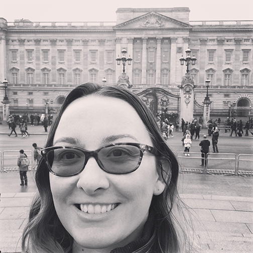Me in front of Buckingham Palace (©Deborah Clague)