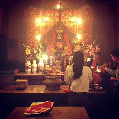 Man Mo Temple (©Deborah Clague, 2018). 
