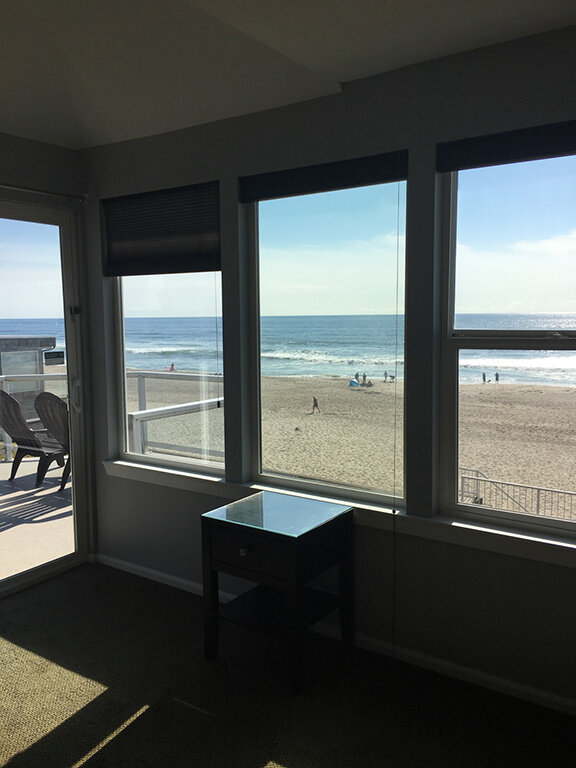 View from living room of beach house rental, Lincoln City, Oregon (©Deborah Clague, 2019).